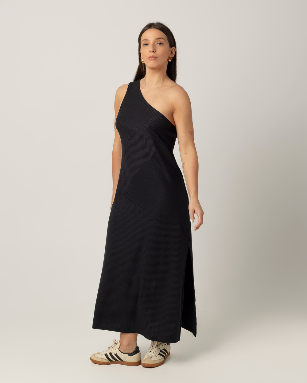 GISELA | PRETO
